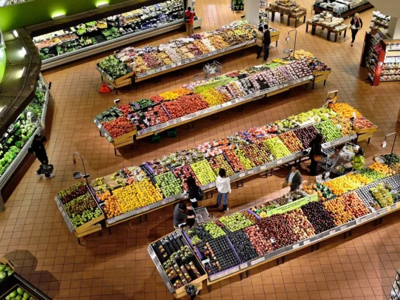 image of supermarket fruit aisle