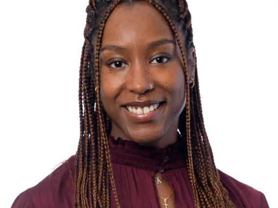 Headshot of graduate student Alexis Marshall