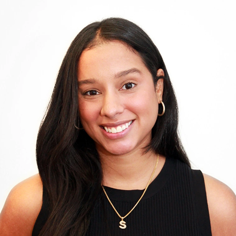 Headshot of graduate student Shabelle Paulino